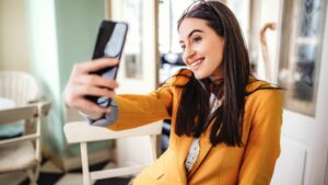 How to go live selfie